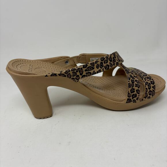 Crocs Sandals Heel Tan Animal Print SINGLE LEFT SHOE - 10 - Picture 2 of 7